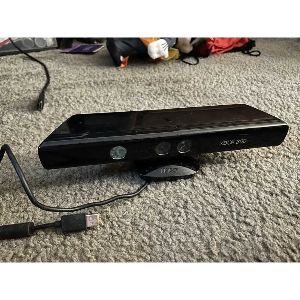 Microsoft Xbox 360 Kinect Motion Sensor